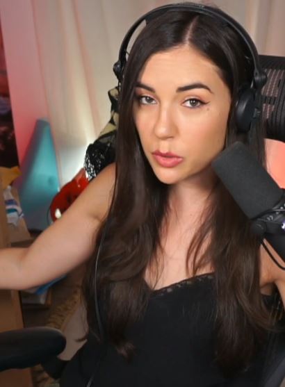 What are you doing? Come hang out in stream! https://t.co/c0HezHyU5t