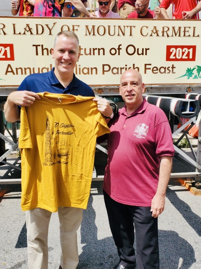 Thank you to @NYPDShea for stopping by the <a href="/OLMCFEAST/">OLMCFEAST</a> today to support all the hardworking men and women of the 94th Precinct and all over <a href="/NYPDBklynNorth/">NYPDBrooklynNorth</a> who've spent the last two weeks ensuring the safety of all