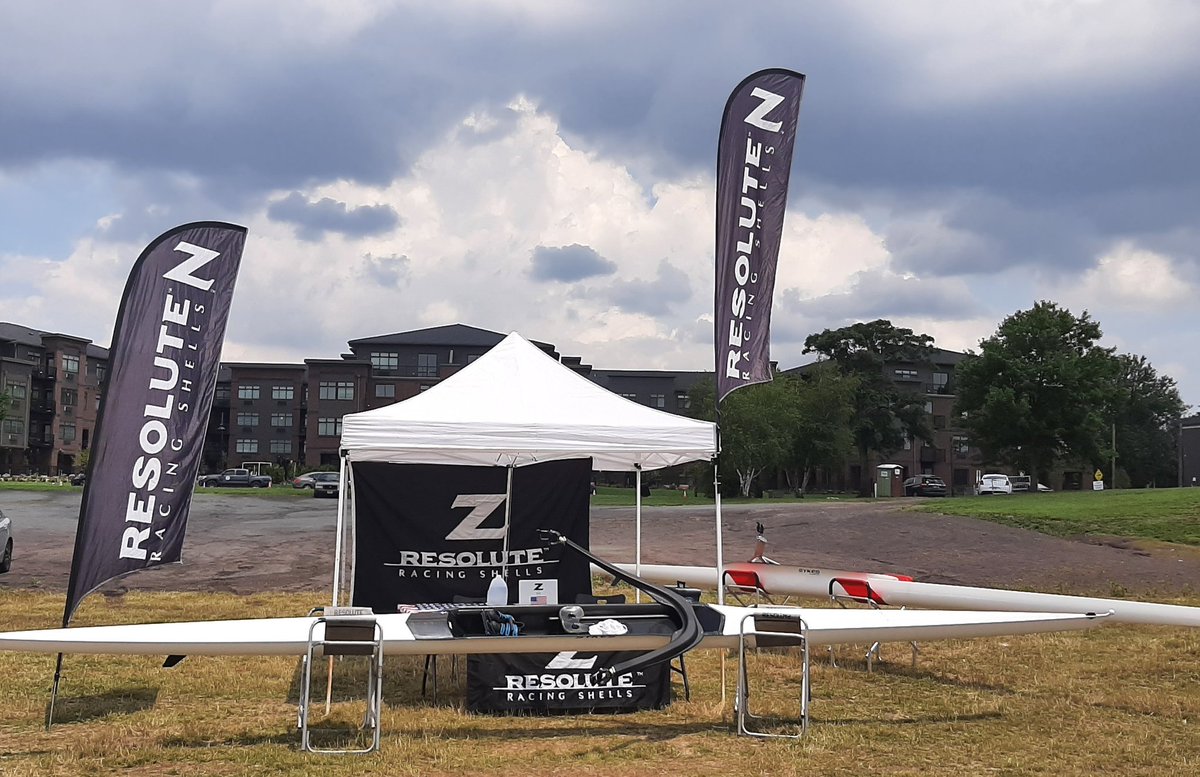 ResoluteRacing's tweet photo. Flying the Resolute flags high at Summer Nationals in Camden-great to see so many crews flying by in our shells! https://t.co/YbHKmHBnLO https://t.co/PMeXdYE3Y9