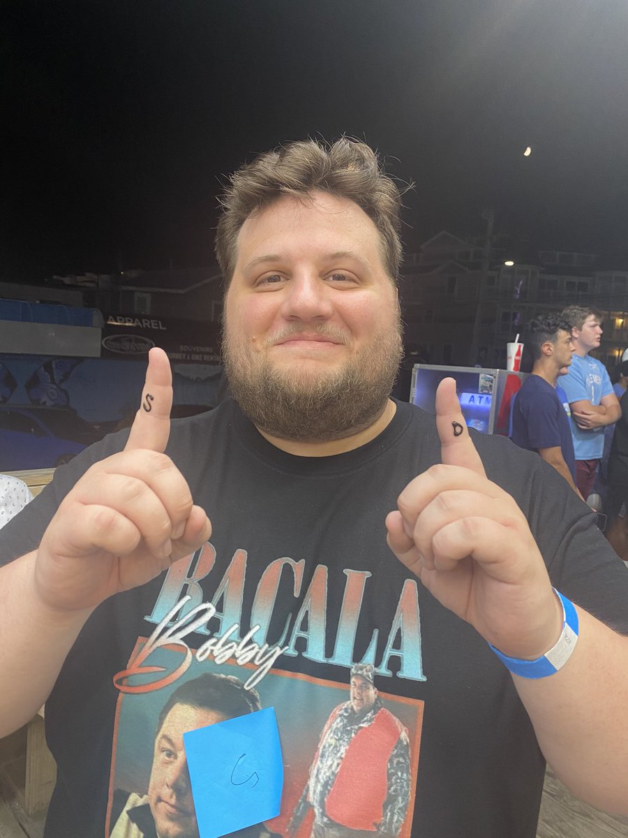 Eddie tweet media