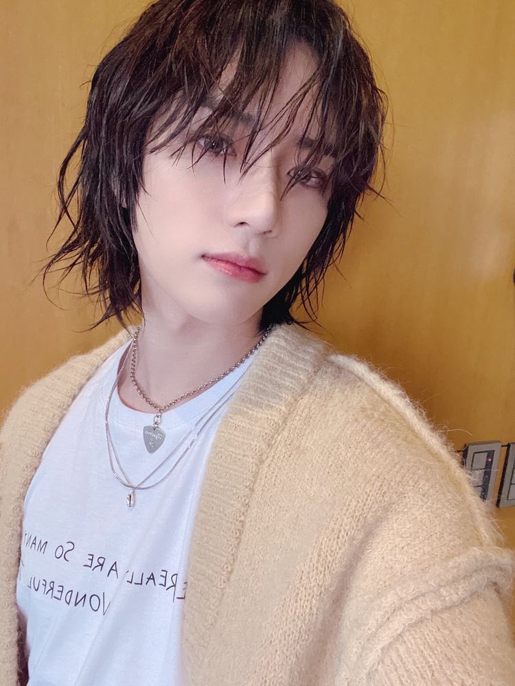 regularcherry's tweet image. Llegue al comeback de las niñas lindas de @moobiustheworld listo para gritar y declarar mi amor por minami reina. 

Estado: bendecido y afortunado de escuchar a @fkminalinsky cantar *-*

#BEAROUNDMOOBIUS 🦋+🦋 #MOOBIUSOT12