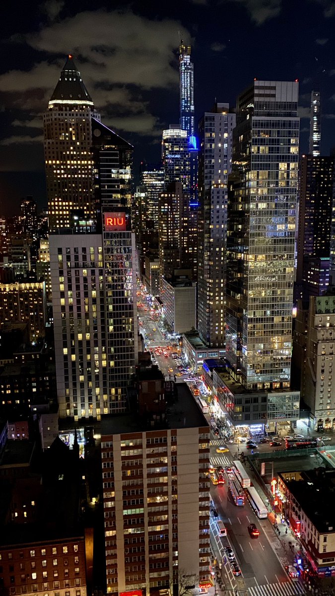 I cannot wait to get to New York City this week and see so many of our ⁦<a href="/TMobile/">T-Mobile</a>⁩ team members that I ❤️ so much!!!