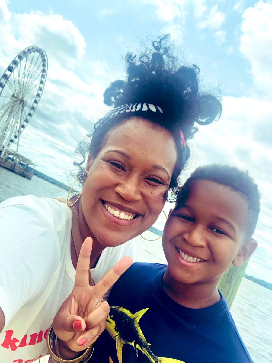 SchoolMommy's tweet photo. Ever visit a place and it resonates so deeply with the most important parts of you that it feels like home? It’s always a pleasure, DMV! #DMV #DC #Maryland #Virginia #Washington #Summer #July #SummerLove #NationalHarbor #NationalMall https://t.co/KBPFS72PuJ