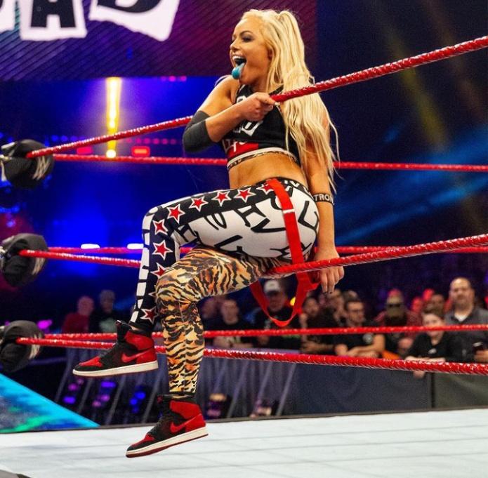 RINGER58718920's tweet photo. Mi ganadora #livmorgan #MITB https://t.co/F6UVG1mUJN
