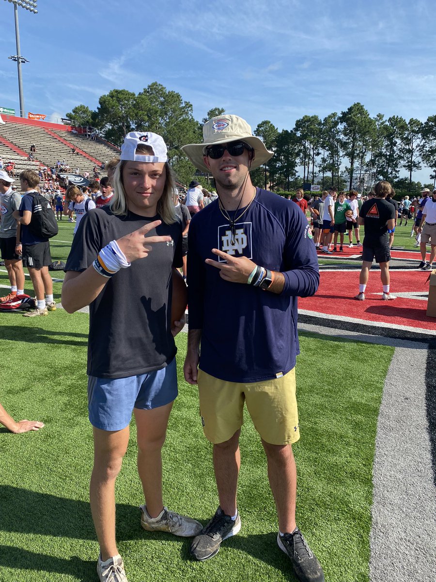 GabrielSlutsky's tweet photo. Manning Passing Academy this weekend @stcloudfootball @dpyne10 https://t.co/y0zw8twtyg