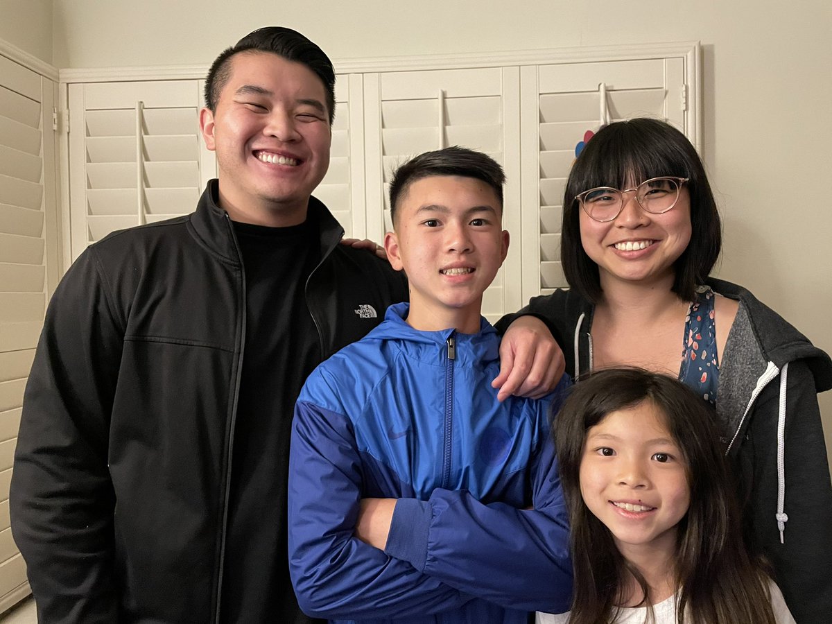 thechuiest's tweet image. No greater compliment than little ones asking if they can sit next to you at dinner 🥲