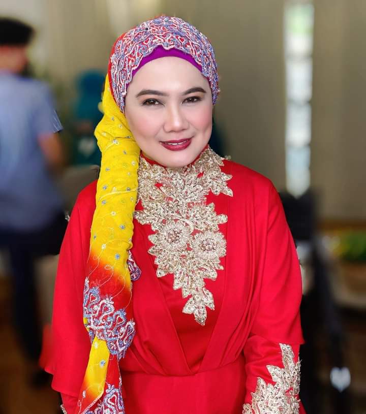 ComediaSuriaga's tweet photo. Karangalan ng bawat Pilipino ang isang katulad mo...
IHATID PO NATIN SA SENADO ANG ATING KAPATID NA MUSLIM SA PAMANAGITAN NG ATING MAHALAGANG BOTO...SAMIRA GUTOC... #AteSam #SamiraGutoc https://t.co/Sb1NNFTV83