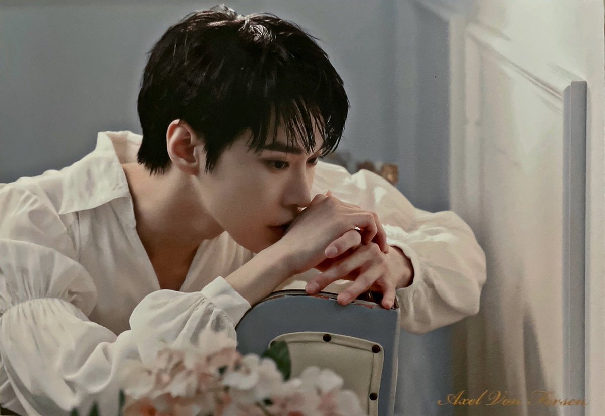DOYOUNG tweet media