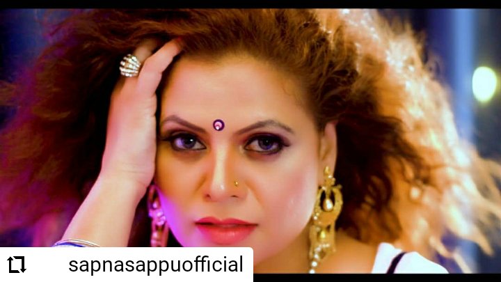 AngoorOffical's tweet photo. Download Angoor app - 
https://t.co/MZxJlIcvwy
@sapnasappuu 
Lik our facebook page - https://t.co/cZHNxXEE9A
Follow on instagram - https://t.co/PWGkbRUF95 https://t.co/eKe8urpRx4