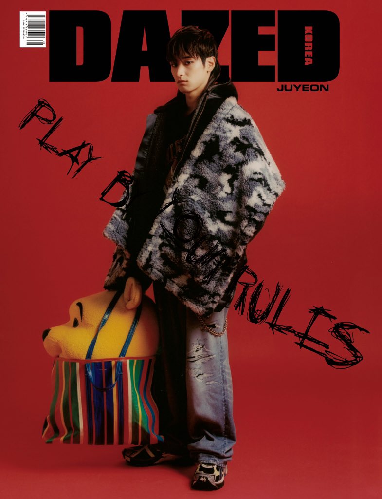 The Cover for 2021 August Issue of <DAZED> KOREA

#주연 #Juyeon 
In #Balenciaga #DemnaGvasalia
With #DAZEDKOREA 

#CoverDazedKorea #발렌시아가 #더보이즈 #Theboyz