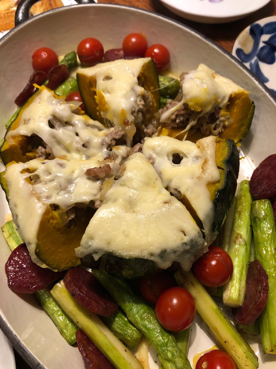 metoscojp's tweet photo. フェレオンオーブンディッシュで「かぼちゃの肉詰めオーブン焼き」です。
オーブンディッシュは24cmと30cmの2サイズをラインナップ、用途に合わせてどうぞ。
#フェレオン #ferleon #ferleoncooking #ドブレ #dovre #ベルギー #belgium
https://t.co/QQrnRhYLjt https://t.co/3xmMKDe29G