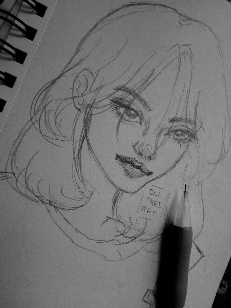 dolpariart's tweet photo. Sketch            vs           final https://t.co/6GcpbNUVu6