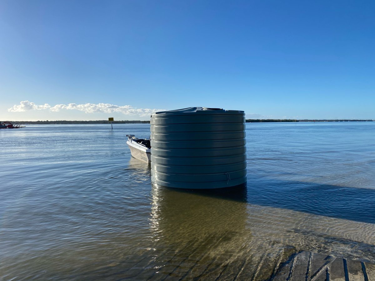BushmansTanks's tweet photo. We have a floater! Tank going over to Stradbroke Island. 

#SaveWater #WaterTank #Bushmans #RainwaterHarvesting #BushmanTanks #WaterSecurity #AustralianMade #AustralianManufacturing https://t.co/gzrj8GrWPb