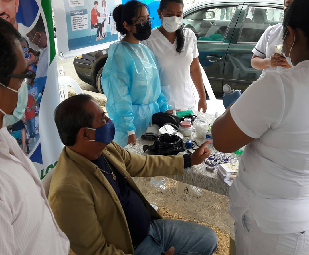 Invitados el día de hoy a la inauguración de la Fundación "Amor de Jesús" de la ciudad de Milagro. Agradecemos el cariño y la hospitalidad con la que fuimos recibidos y aplaudimo la noble gestión que vienen realizando en pro de la comunidad y por personas en condición vulnerable.