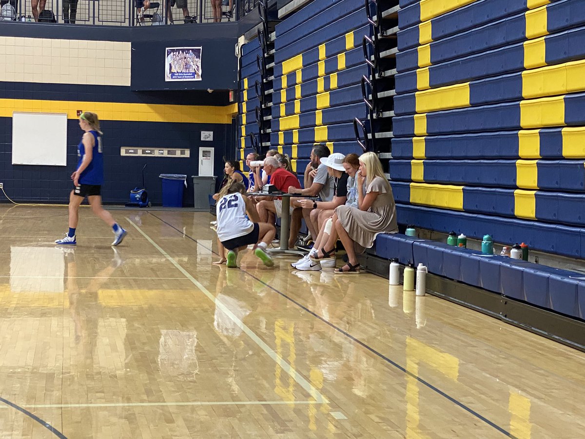 PLHSBBallGirls's tweet photo. Our girls went undefeated in the Varsity breakdown today! 👏🏽 Thank you to our 2022 senior @SarahKrouse5 and our graduated seniors @emily_kulstad and @KallevigChanel for coaching and giving your time today. 💙🏀💛 #PriorLake #1Program1Goal #TogetherONLY https://t.co/IiQqNJe4bq