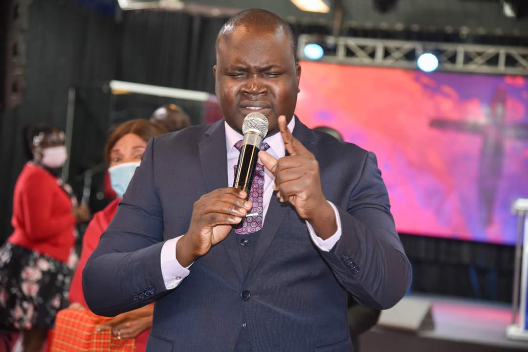 KennedyWaningu's tweet photo. Wherever you will go, there shall be a TURNAROUND.The first shall become the last and the last shall become the first. At work there will be a turnaround, At home a turnaround, In your community a turnaround, In your finances a turnaround,In your health at turnaround, IJN! https://t.co/j4KegqcSrF