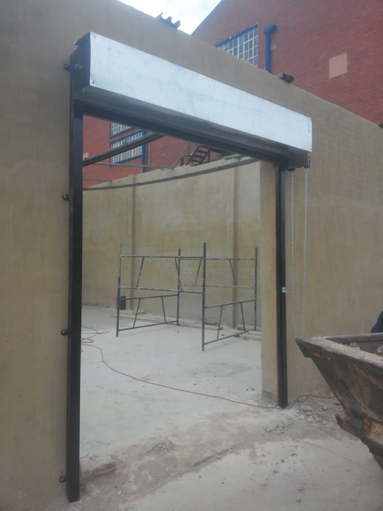 nuraydoors's tweet image. Our latest project in Industria. #rollershutterservice #garagedoorservice #garagedoormaintenance #GarageDoorRepairServices #accessautomation #GarageDoorSpecialists #architect #development #developer #gauteng #Rollershutterdoors #industrialrollershutter #commercialrollershutters