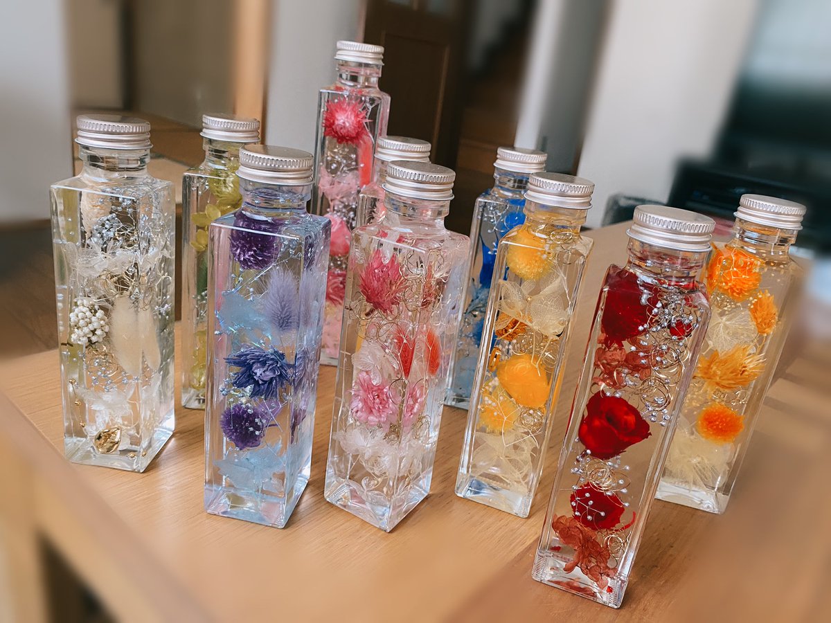 n5c5k's tweet photo. 実はお仕事変わりまして、
今はお花屋さんで働いています！

良かったら遊びに来てね♥
予約・相談お待ちしてます🙇‍♀️

https://t.co/li88WGCLw3 https://t.co/NdeGybhhPo