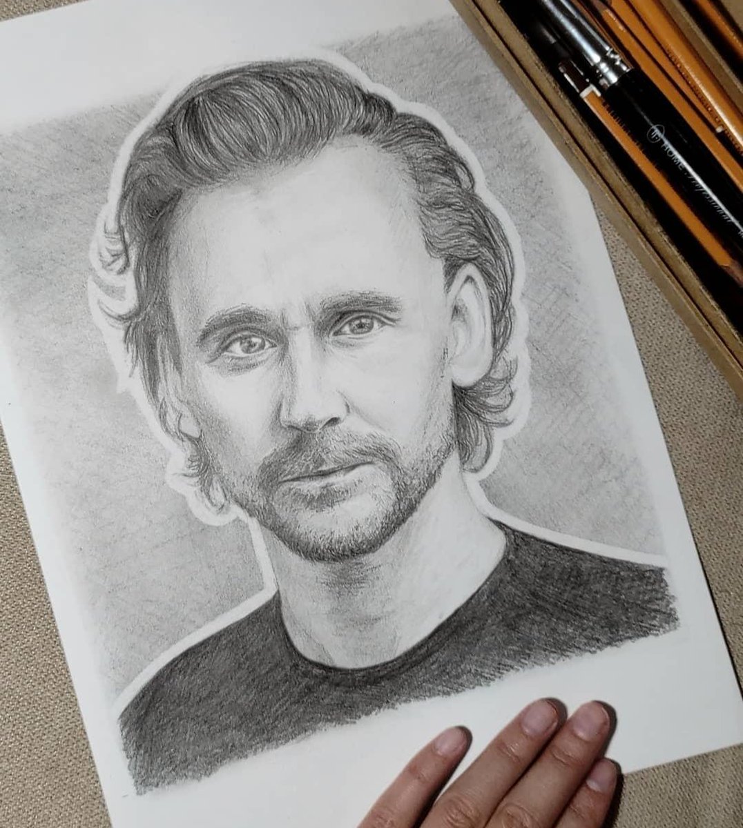 AdalineSketch's tweet photo. Love Loki since 2011 ❤️ #Loki #TomHiddleston #hiddleston #marvel @LokiOfficial @tomhiddlz @TomHiddlesNews @Marvel @twhiddleston https://t.co/zxmXhI51oj