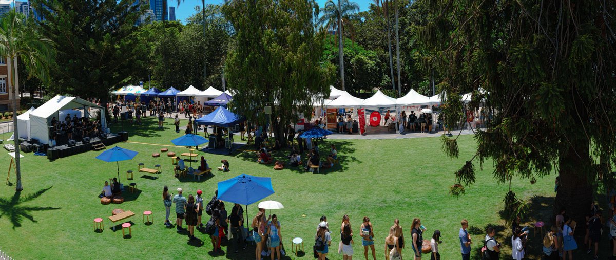 QUT's tweet photo. #QUT welcomes all new and returning students! We hope you enjoy O Week this week. #QUTLife #QUTScience #QUTEngineering #QUTBusiness #QUTLaw #QUTCreativeIndustries #QUTEducation #QUTHealth https://t.co/S18Vm3EMXT