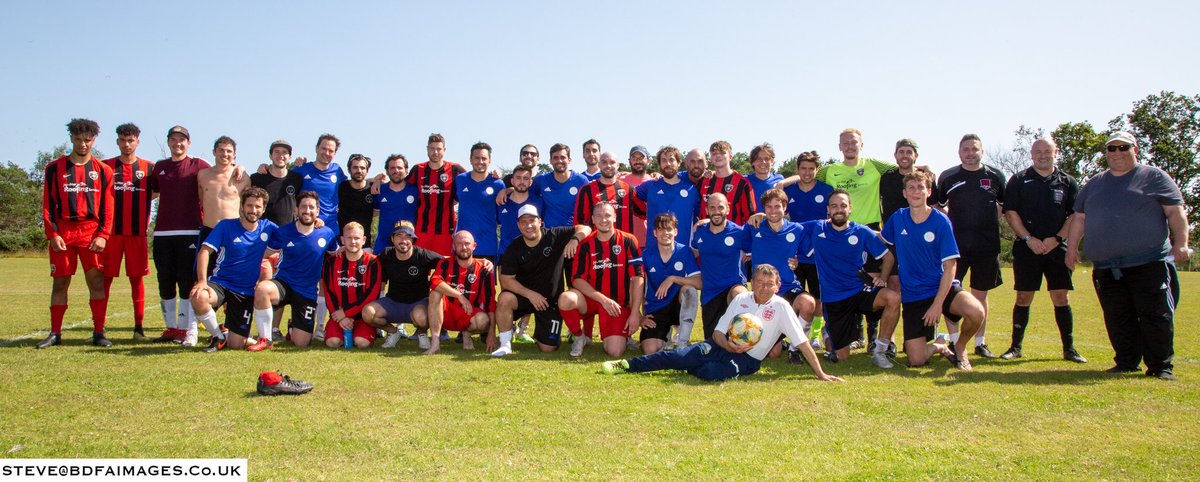 ArgentinaFCLdn's tweet photo. Another great pre-season trip with the boys! This time we head Bournemouth to kick start our pre-season and enjoy the great weather. 
Thank @bmouthmanorfc for having us and their incredible hospitality. More pictures from @cabbycrabby  will follow: https://t.co/imkINR2pT5