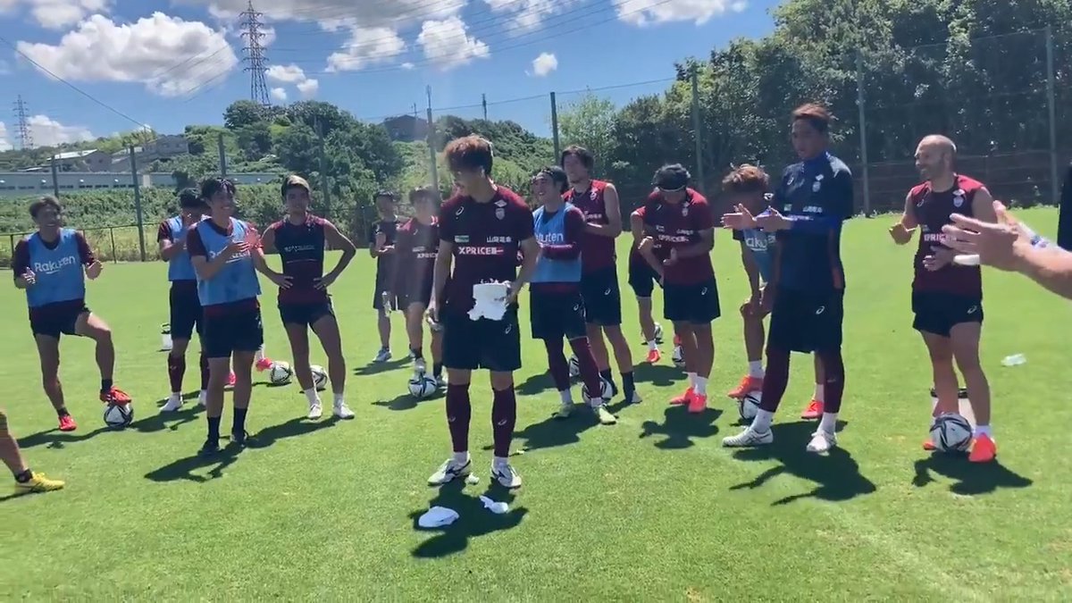 小林友希 サッカー選手 に彼女はいる 出身高校や中学についても 噂のあんなちゃん