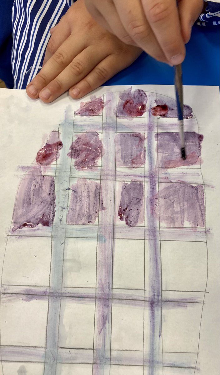 hackforthschool's tweet image. Painting with Iron Age dyes. We enjoyed creating pictures with our natural colours @NAAheritage @1pukub @HistoryPrimary @Ramble14 @Humanities2020 #KS2