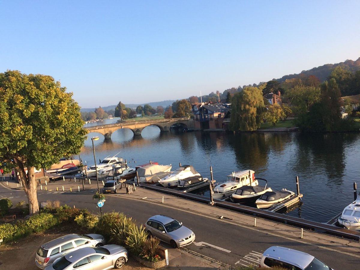 Tatianasflat's tweet photo. Latest review in this scorchio weather!

“Beautiful apartment in the best location, amazing views to wake up to. Everything you need! Will be back thank you.” https://t.co/zHDVh6Aoa6