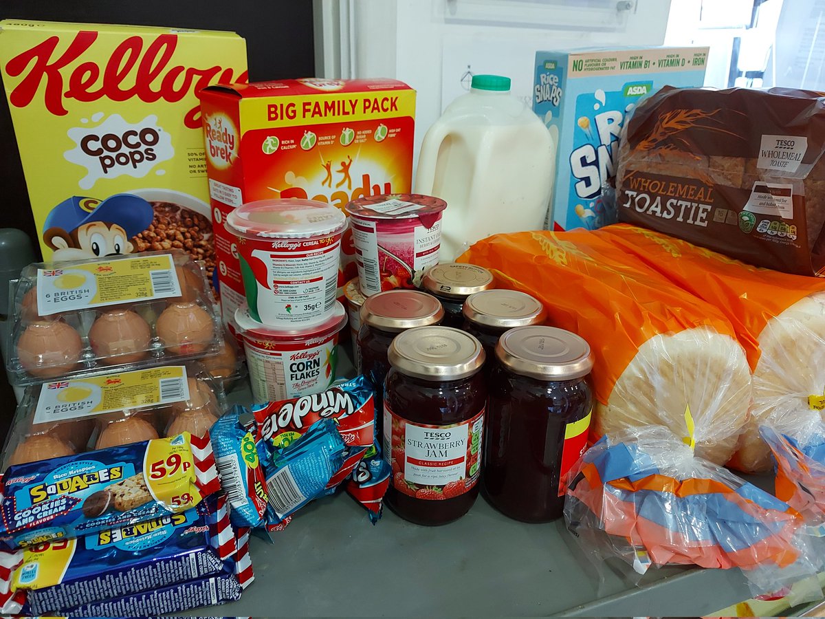 Monday 19th July.
Parents you can call into the Florrie and pick up a free weeks worth of breakfast items for the kids 😀