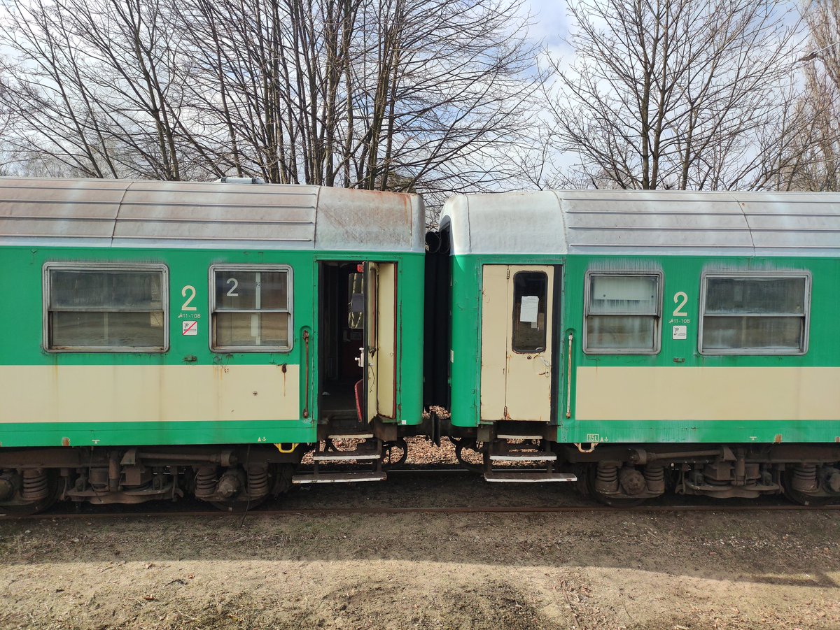 bazawagonow's tweet photo. 74 wagonów #111Ap #111As #111Ah #141A już w zakładach @pesabydgoszcz oraz #ZNTK Mińsk Mazowiecki celem modernizacji do standardu #111A_20.
Fot. Adam Kilian https://t.co/eInx8oKmPJ