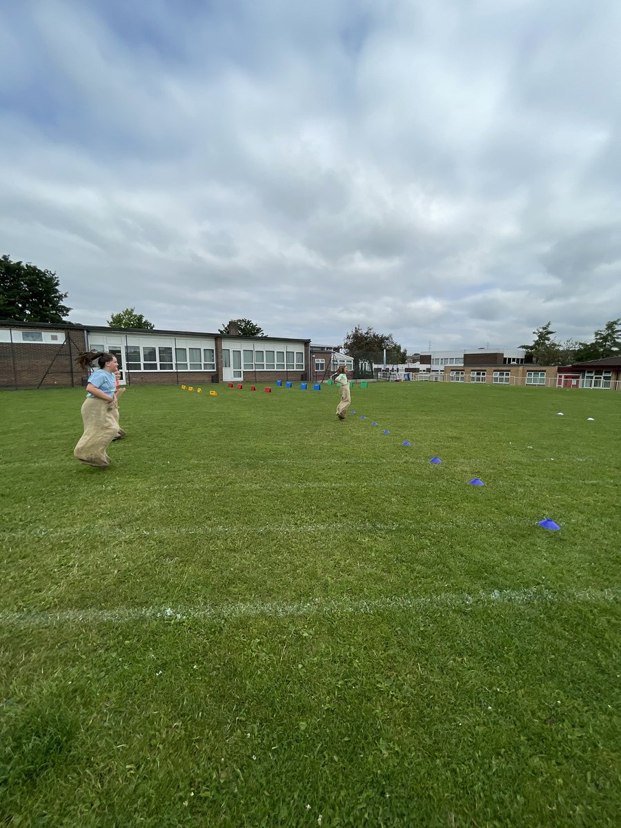 MISS__BROWN17's tweet photo. Sack race fun during 5B sports day! #jumpyjumpy 🐸 https://t.co/AUmzhXDR5w