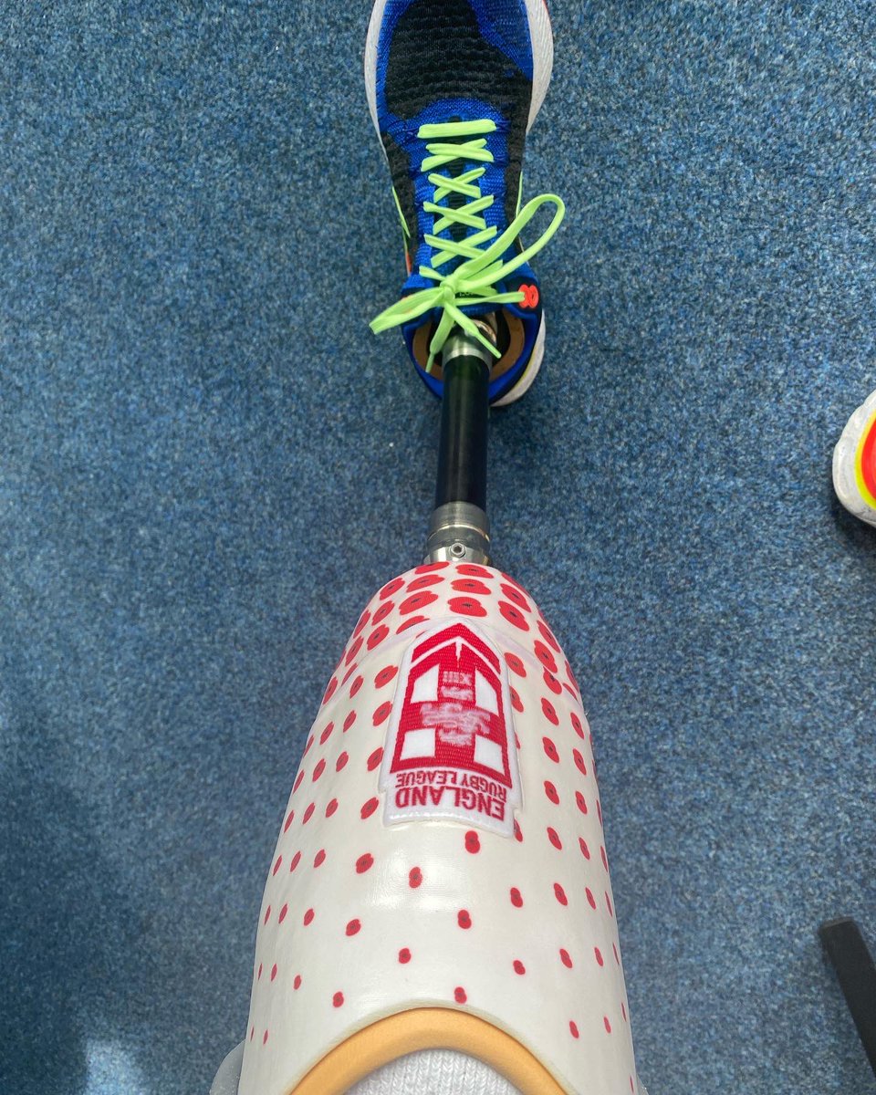 Absolutely buzzing for my new leg socket with <a href="/England_RL/">England Rugby League</a> &amp; <a href="/PoppyLegion/">Royal British Legion</a> design ready for my challenge &amp; in time for @RLWC2021. 

Mammoth challenge:
National 3 peaks after only 9 months of being an amputee. If you’ve not donated then the link is below. 

justgiving.com/crowdfunding/J…