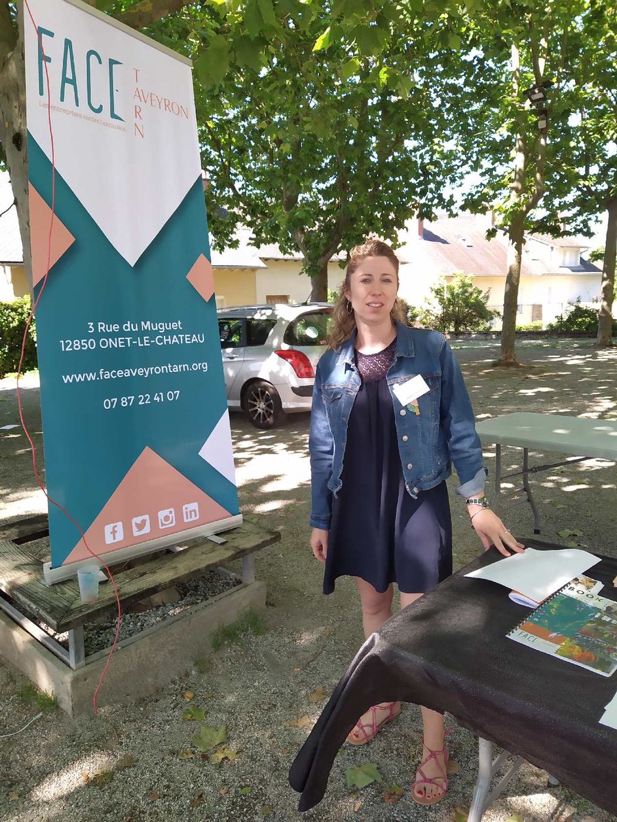 Festival On'echange ce week-end au quartier des 4 saisons à <a href="/onetlechateau/">Ville_OnetleChâteau</a> Atelier jeux sur les métiers #echanges #quartierssolidaires