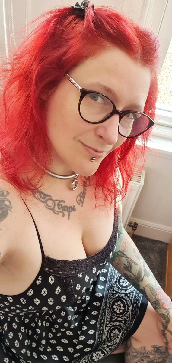 shelley_frayja's tweet image. Summer dress, no undies kinda day