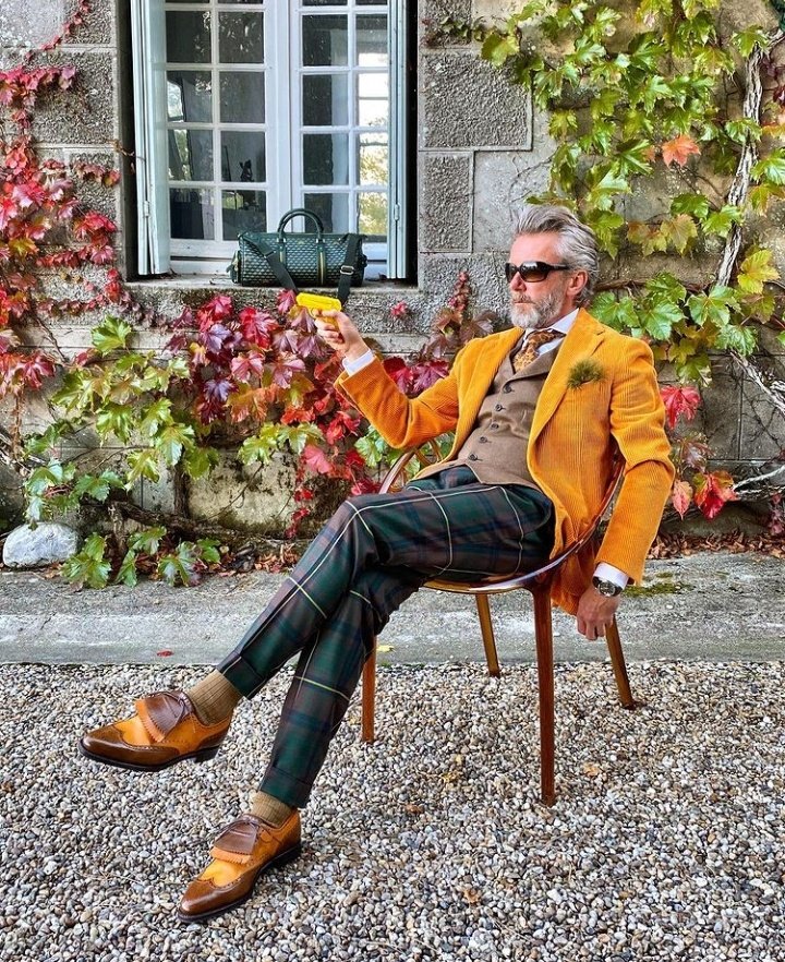 LesDamoiseaux's tweet photo. Pierrick Mathon, le dandy ultime ?

📷 - balmipede_ootd https://t.co/iDojYWtXz7