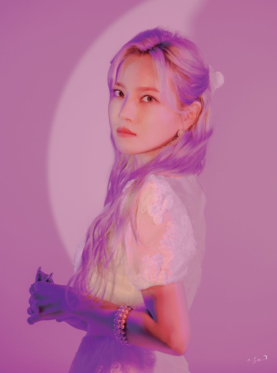ESOofficial_'s tweet photo. [📷]

'https://t.co/shtLvkxGxW - Orgel' M/V Behind Photo 

#ESOorgel #이소 #E_SO https://t.co/nHmgXDs8KR