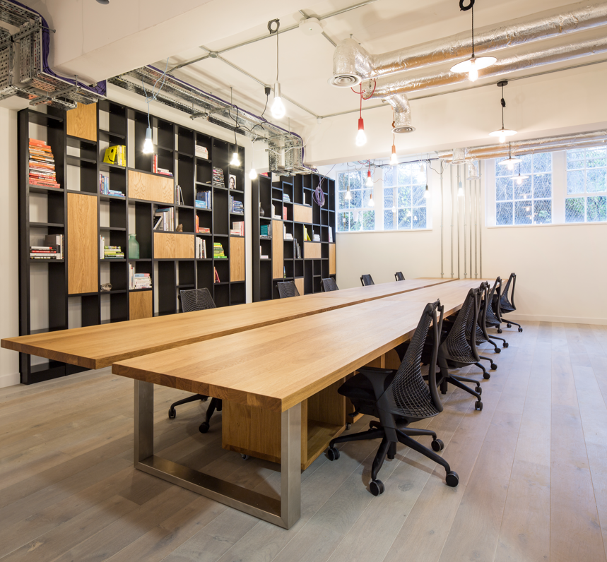 BlueJelly_'s tweet photo. 39% of businesses are looking to consolidate their office space as a result of the global pandemic. If you're thinking about downsizing your workplace, get in touch with our team today
https://t.co/np1RBgDXb8
#PositiveWorkplace #OfficeDesign #OfficeSpace #SpaceUtilisation https://t.co/HXHYf9XYHO