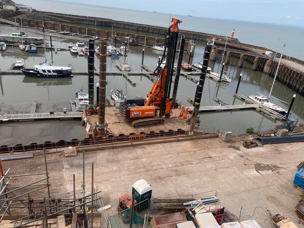 #photooftheday #Watchetharbour #Piling #Marinecontractors #Marineplanthire 
tmsmaritime.co.uk