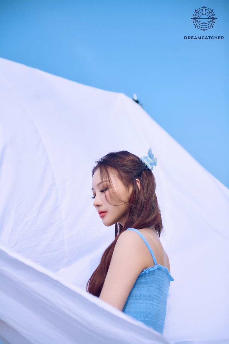 Spain_Kpop_'s tweet photo. Teasers de #Dreamcatcher para su mini álbum especial "Summer Holiday" #1 https://t.co/87Z4q5KUZc