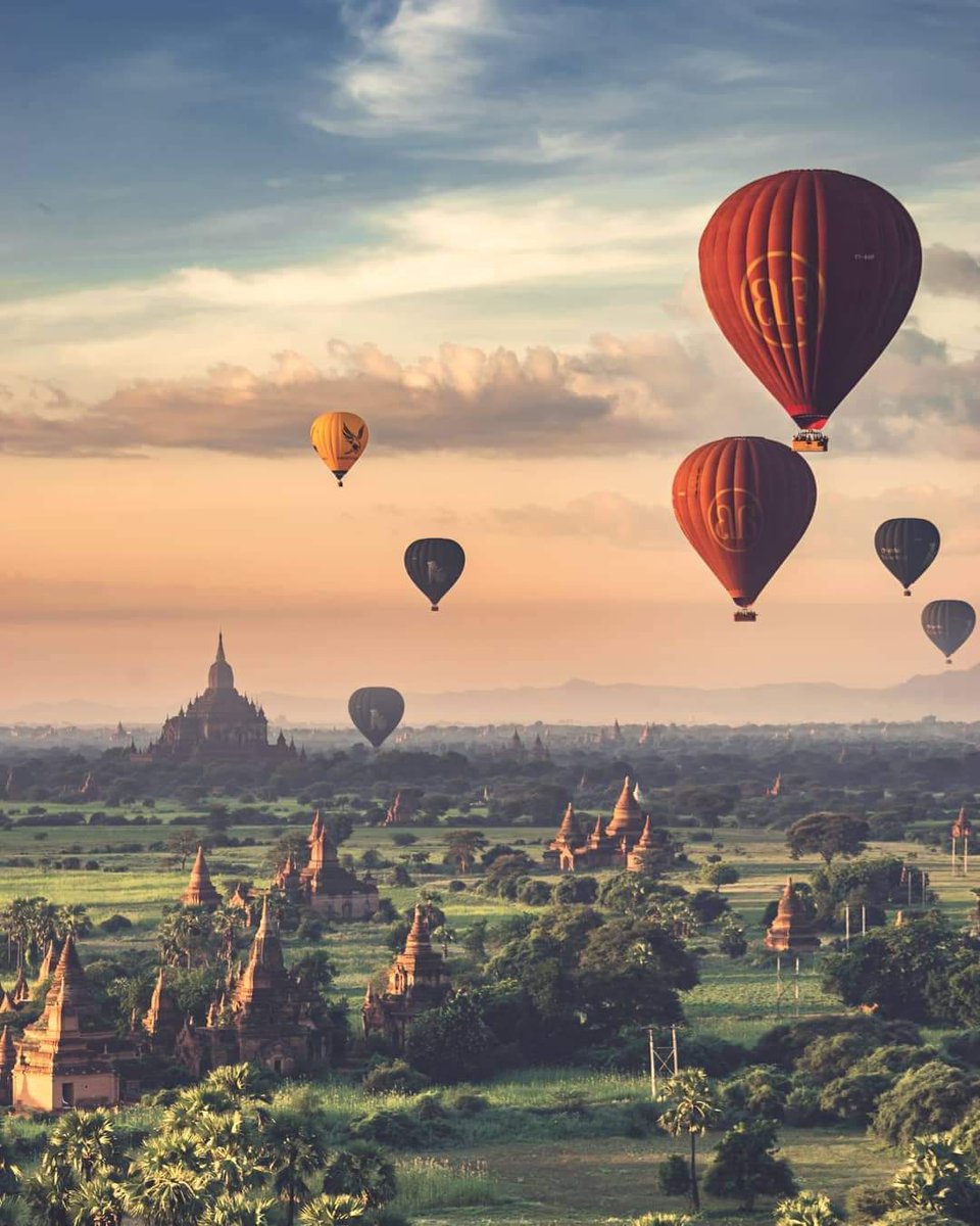 WendySharmen's tweet photo. After this spring revolution accomplished, I want to visit the most beautiful places in the world with love.
Take me to #Bagan, the coastal region of #Myeik Island, #MyaTheinTan Pagoda and world famous #Dead_Railway_Road in #Myanmar.
#WonderfulDestination #Burma https://t.co/aolM51PjUh