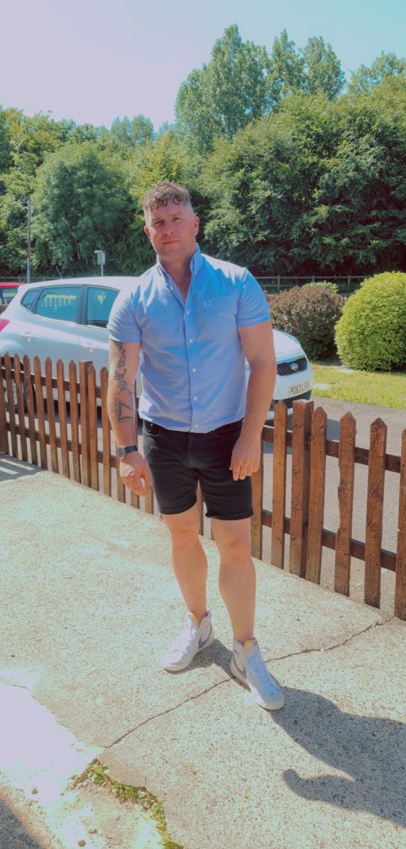 chiphd5's tweet image. Saturdays party was a top day and night bet I didn't look like this when I got home 🤢