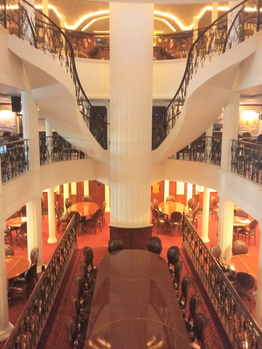 DirectMeats tweet media