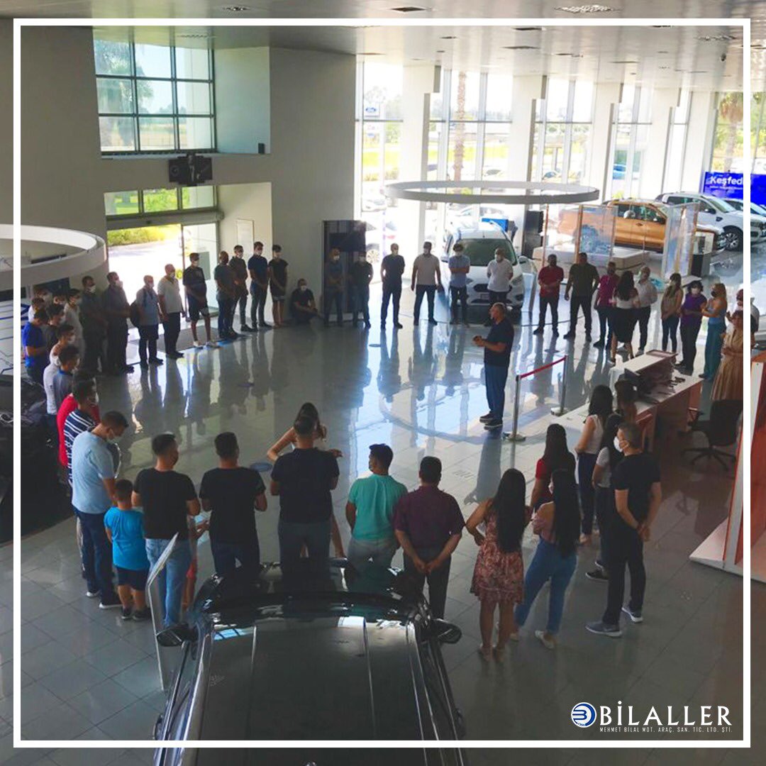 bilallerpremium's tweet photo. Sağlığın kıymetini daha iyi anladığımız şu dönemde, kıymetli çalışanlarımızla bir araya gelerek bayramlaştık. FordStore Bilaller olarak tüm sevdiklerinizle bir arada mutlu bayramlar geçimenizi dileriz.   #bilallergrup #fordstorebilaller #newhollandbilaller #ismailbilalsigorta https://t.co/2j8Klcsu4S