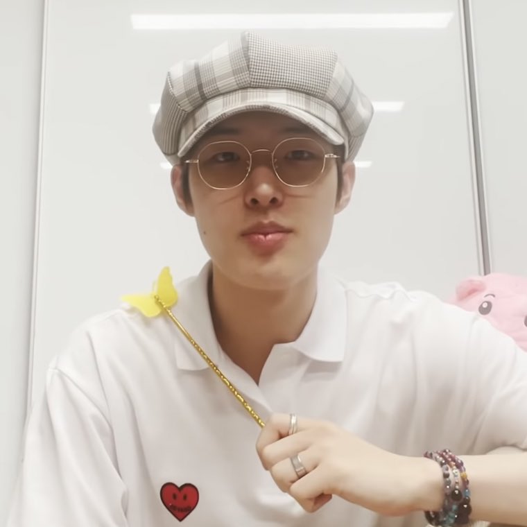 SONGMINGILOOK's tweet photo. He is really back!😭
#ATEEZ_1000THDAY
#WelcomeBackMingi #Mingi #MINGI_IS_BACK https://t.co/thHkq77X0u