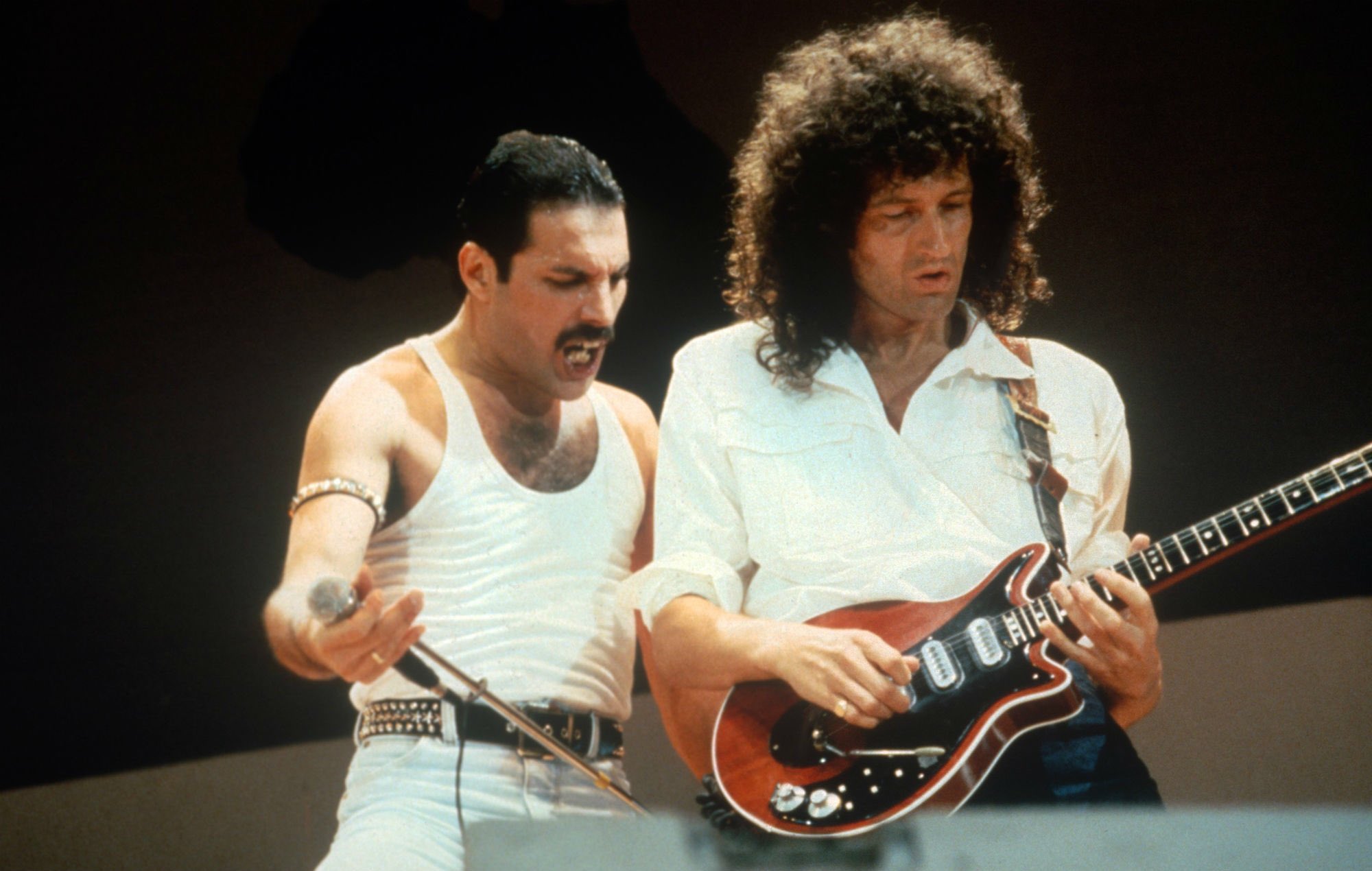  Happy birthday today to Brian May 74 