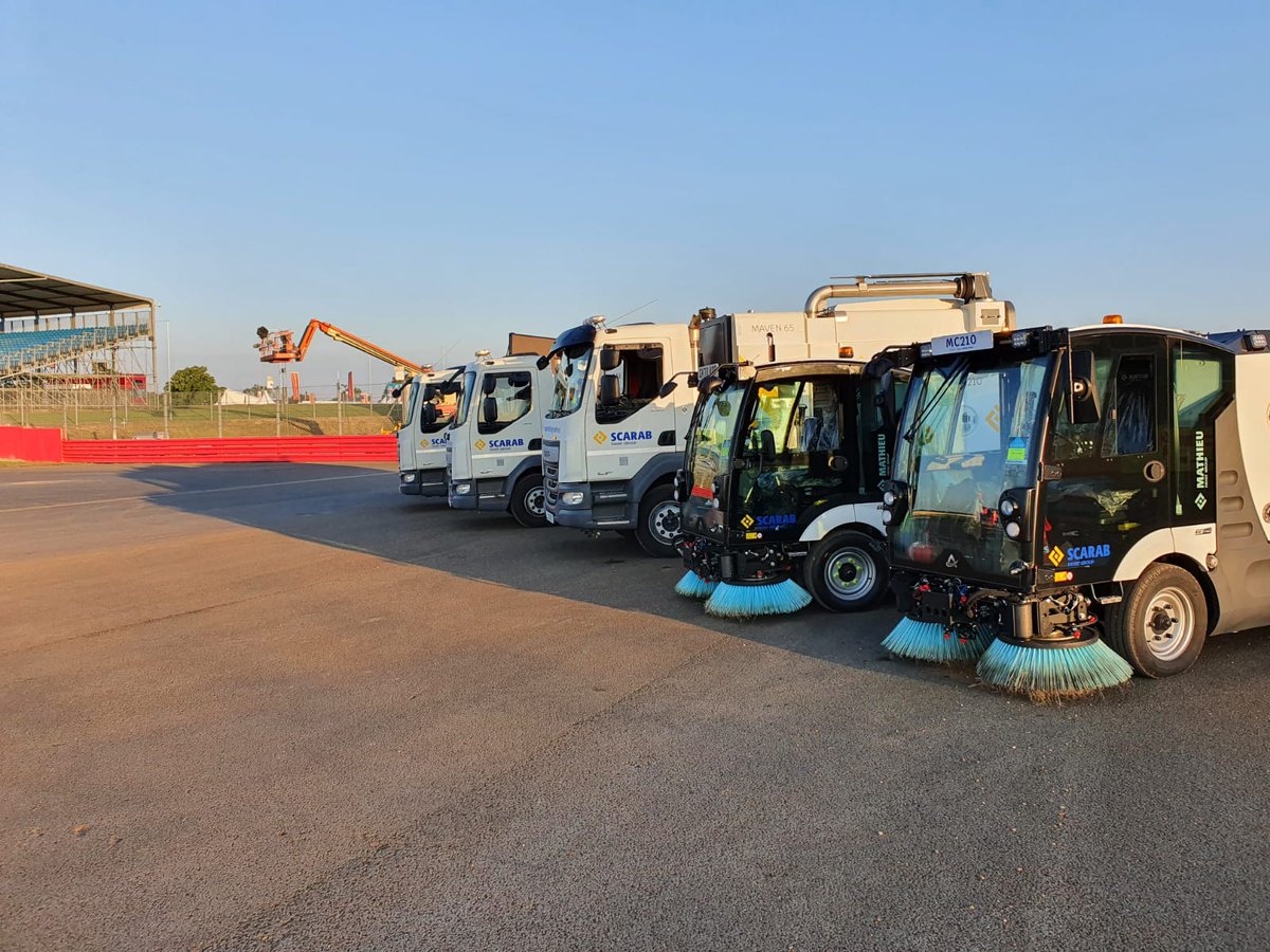 ScarabSweepers's tweet photo. Formula 1 Support – Scarab Offer Sweeping Expertise to 
@SilverstoneUK for the British Grand Prix: https://t.co/GkMj4OnLvC

#ScarabSweepers #LeaveNothingBehind https://t.co/WyjNf0yy23