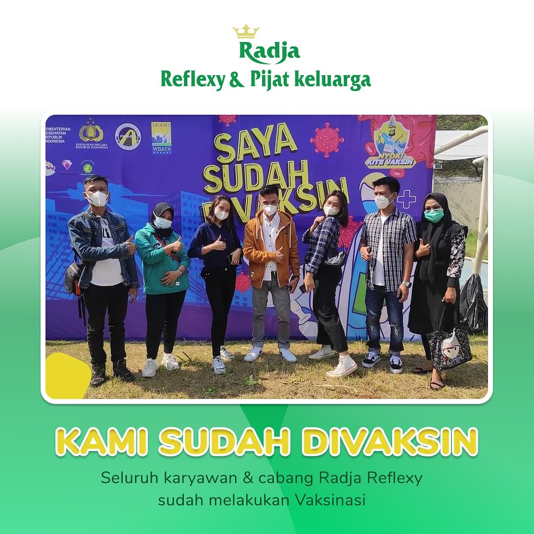 RadjaReflexy's tweet photo. KAMI SUDAH DIVAKSIN 💚💚

Demi meningkatkan pelayanan dan kenyamanan bersama, seluruh karyawan dan Cabang Radja sudah di vaksin..

Kami akan tetap menerapkan protokol kesehatan yang ketat demi Menjaga kesehatan dan kenyamanan Sahabat Radja..

Saling jaga 😇

#IndonesiaPastiBisa https://t.co/RUAFAN6DaK