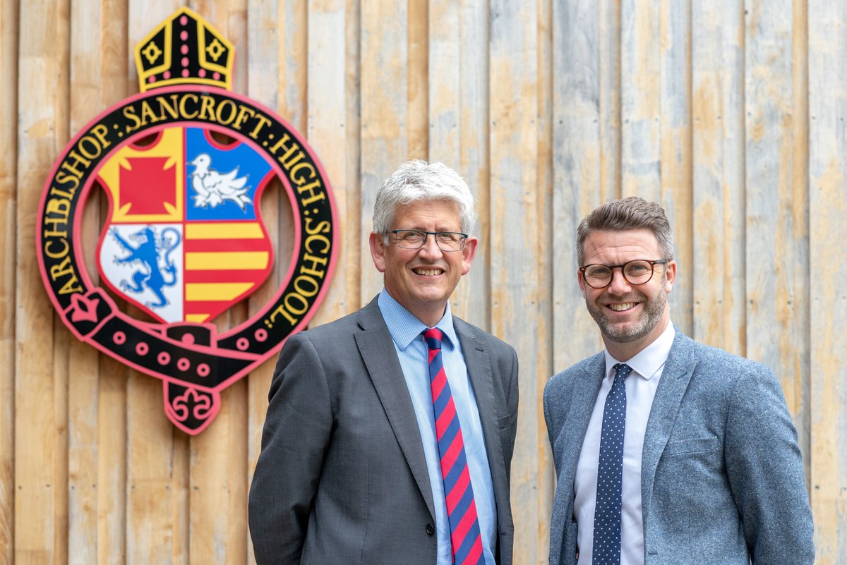 A bright and positive future is ahead for our schools in Harleston. #NewLeadership #NewYear #Education #teaching. Read more here: stbenets.org/new-leadership…