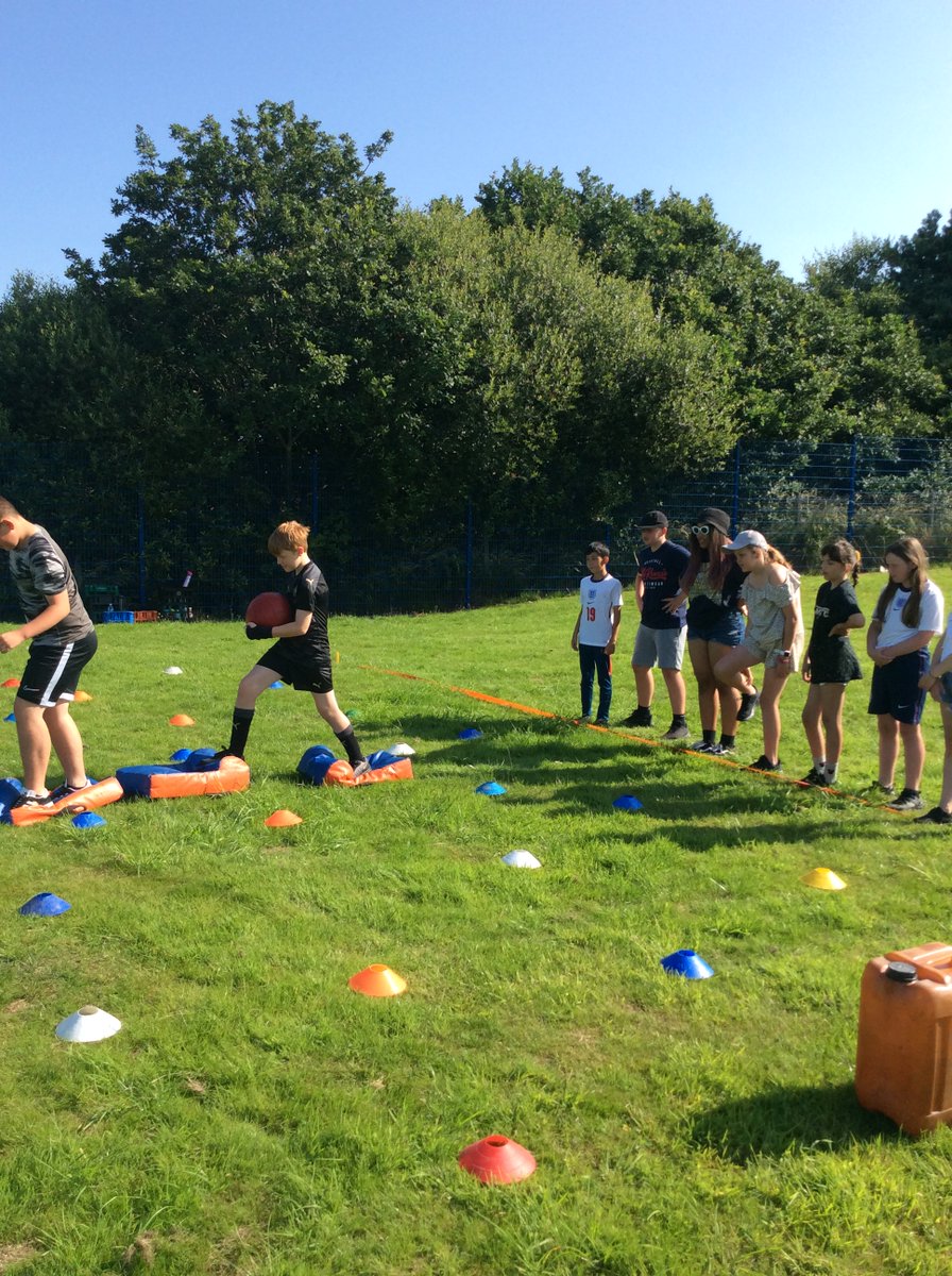 HighfieldY6's tweet photo. Fantastic leadership and team building activities led by @ATTrainingS. Our Y6 children developing resilience and perseverance, ready for their next chapter at High School. #HSTMSHINE https://t.co/wAFqvVLusG