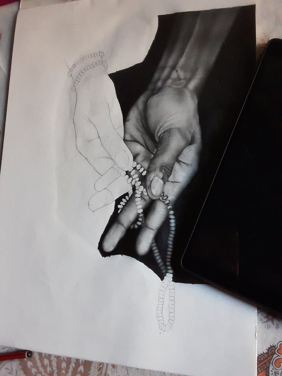 SingawoM's tweet photo. THIS IS MY PROCESS  im motivated by culture in doing this art. Listening to cultural music got me thinking of how we, as the people of the sun, are slowly neglecting our indigenous ways of life that were verbally passed down to us....

Still in progress 😊 https://t.co/sEqt4lHdFm
